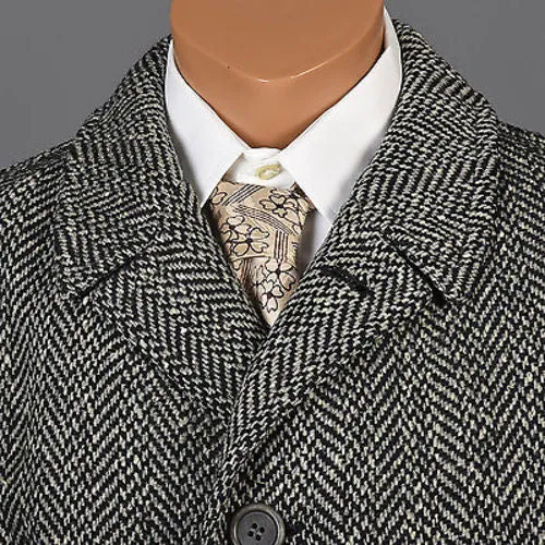 1950 Men's Irish Tweed Overcoat in Black & White Herringbone