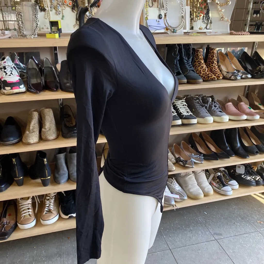 Babaton deep vneck bodysuit XS