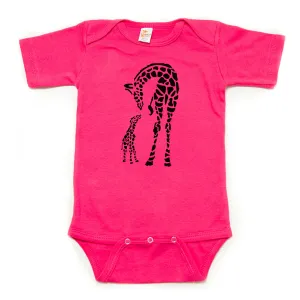 Baby Giraffe and Mommy Short Sleeve Bodysuit