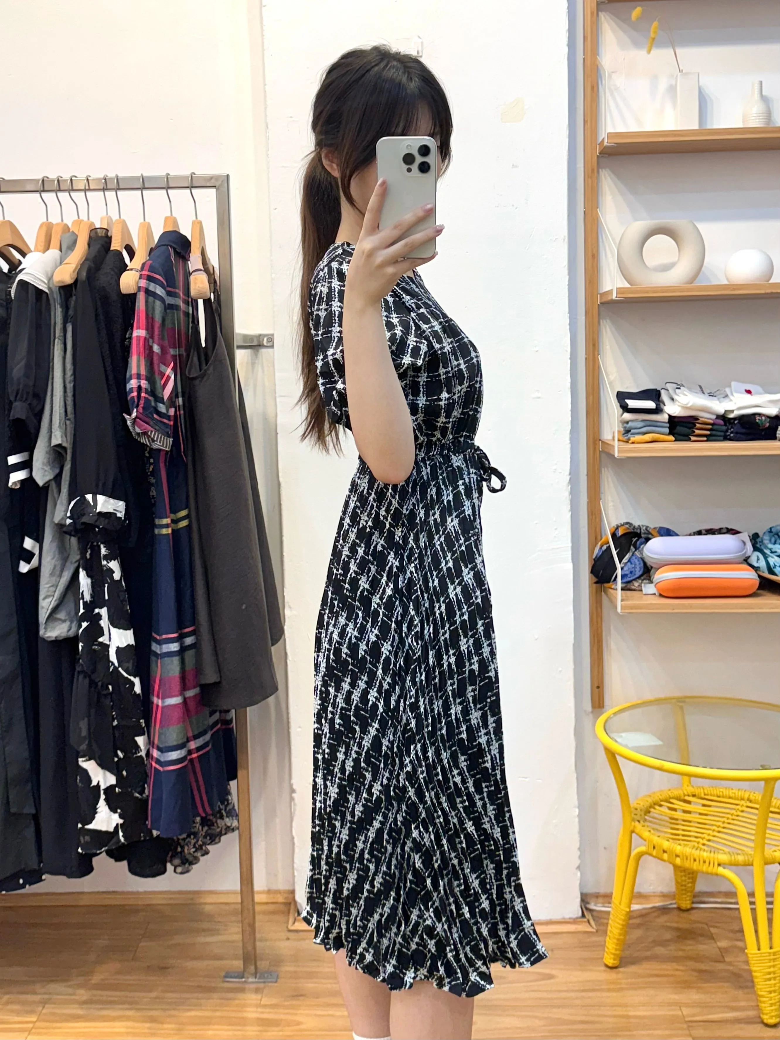 Black and White Short Sleeve Dress