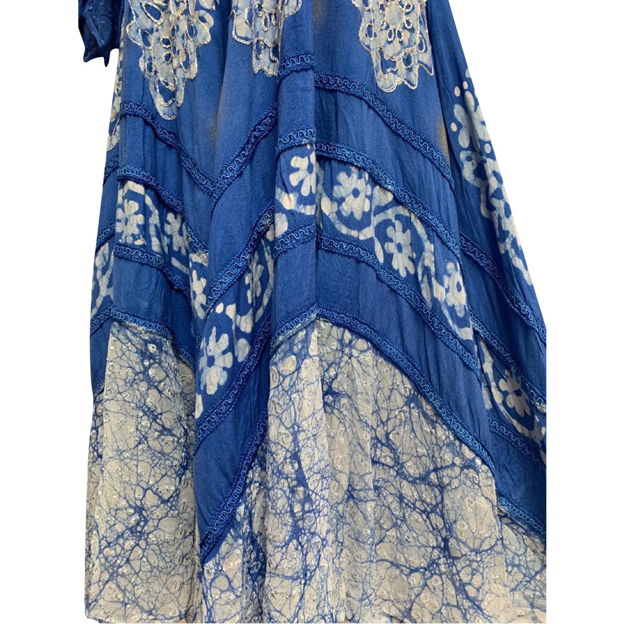 Boho Bohemian Renaissance Embroidered Ethnic Batik Floral Print Bell Sleeve Long Dress