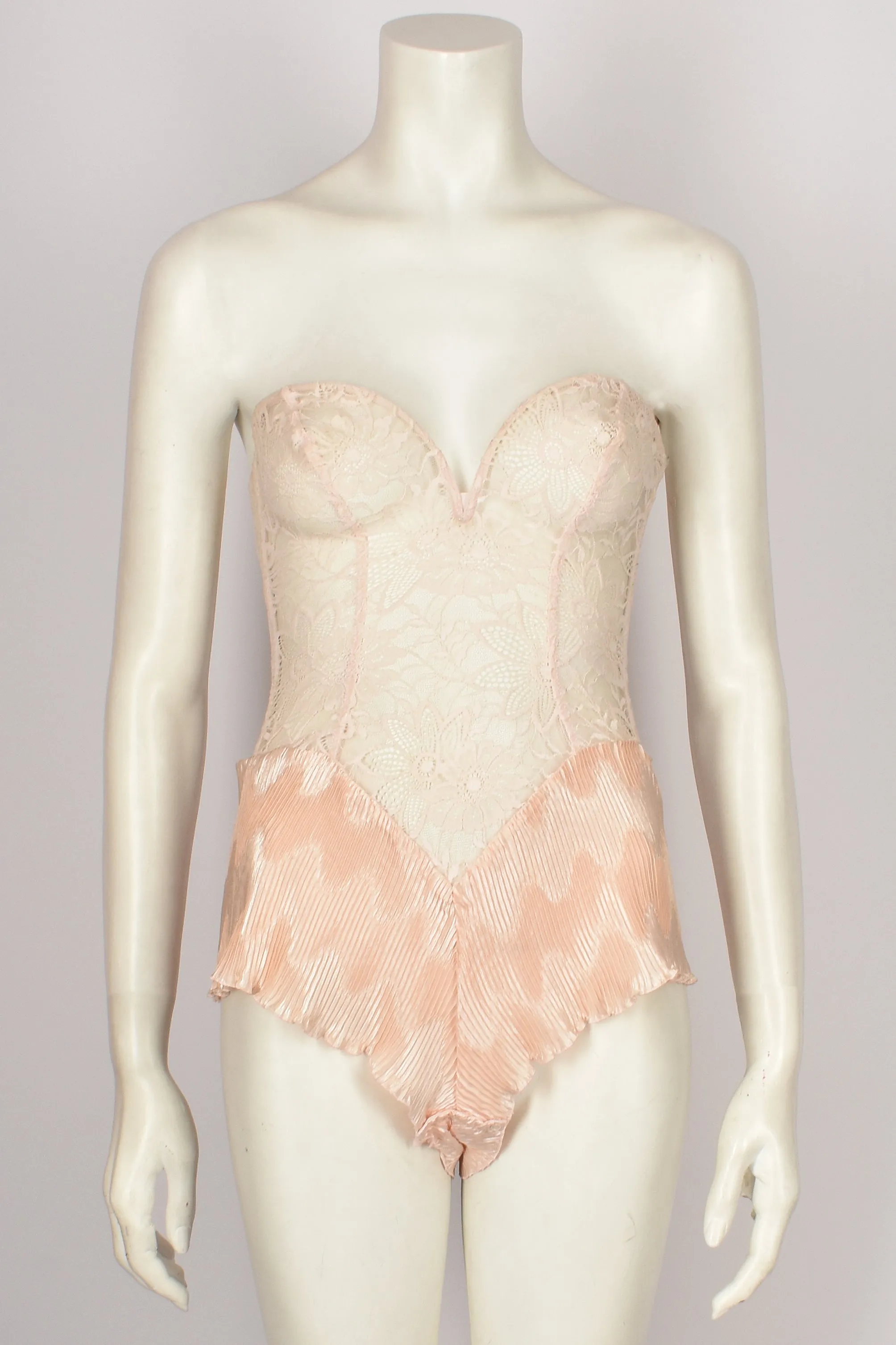 LA PERLA PINK LACE BODYSUIT