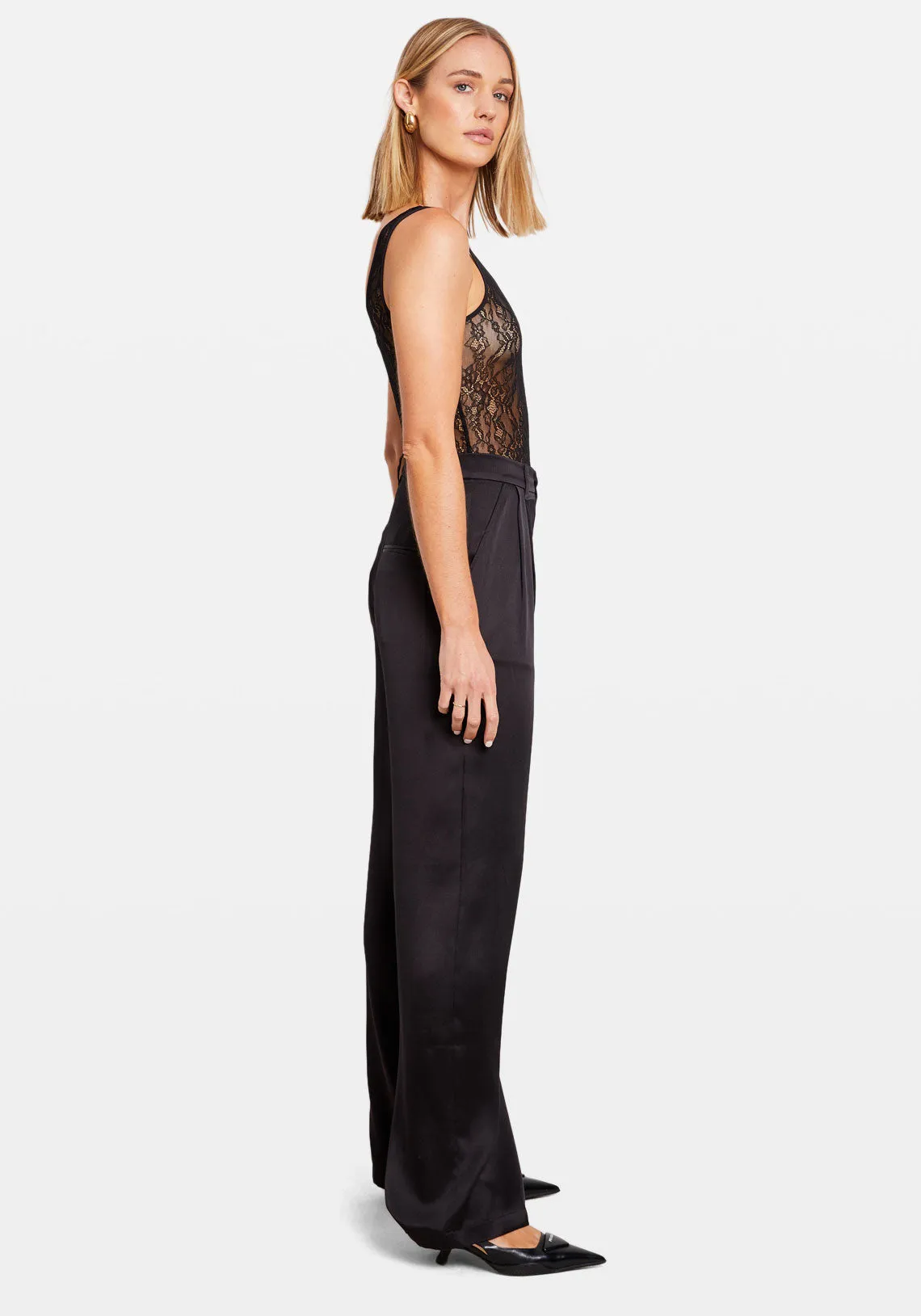 LACE BODYSUIT