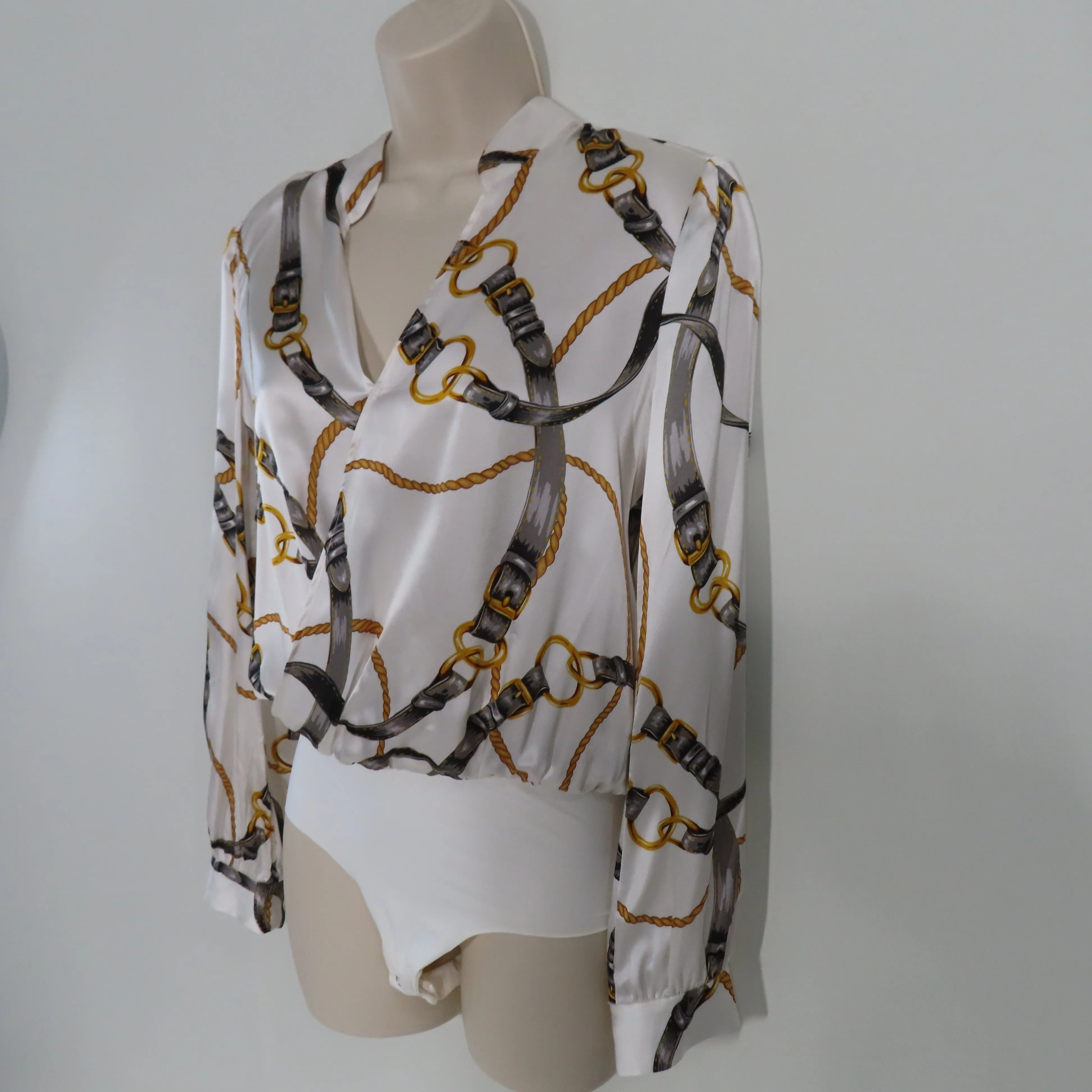 L'AGENCE Marcella Ivory Driftwood Nimes Silk Surplice Neckline Long Sleeve Bodysuit Size XS