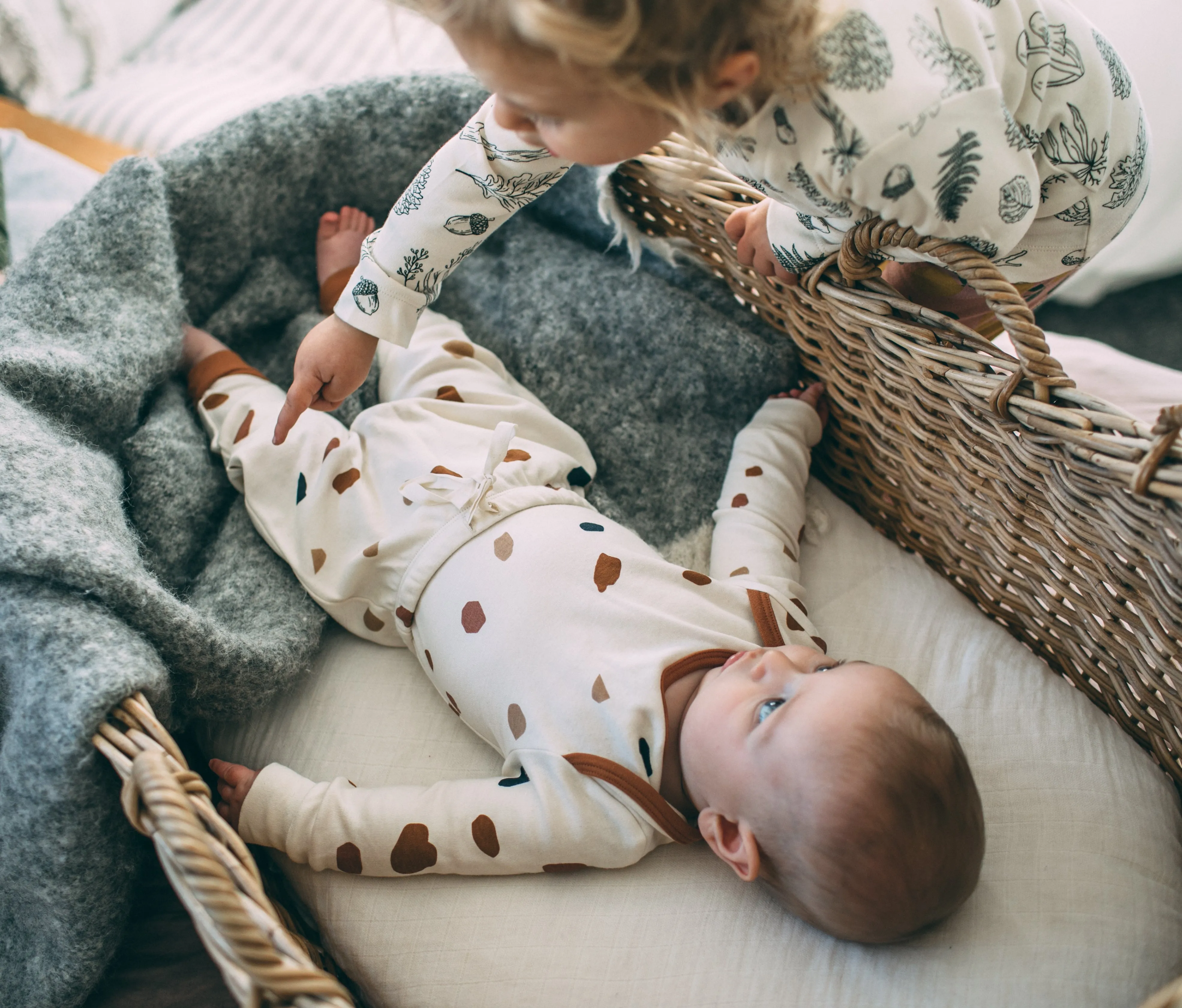 Long-Sleeve Organic Bodysuit - Terrazzo