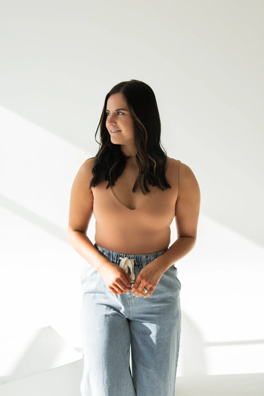 Morgan V-Neck Bodysuit | Clay