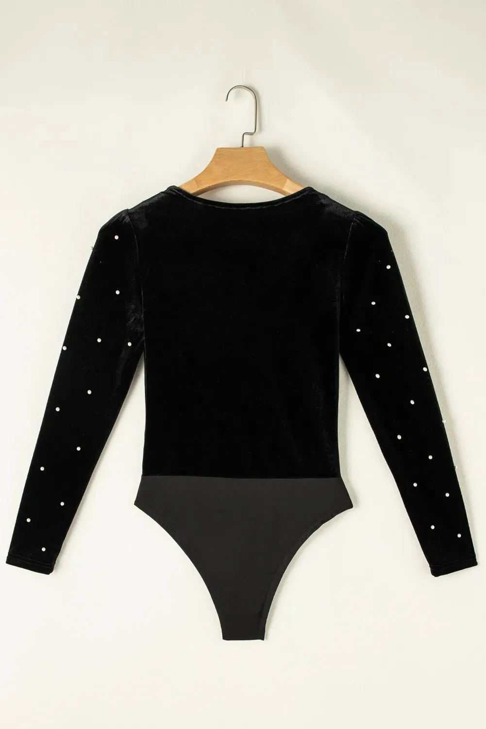 Pearl Detail V-Neck Long Sleeve Bodysuit