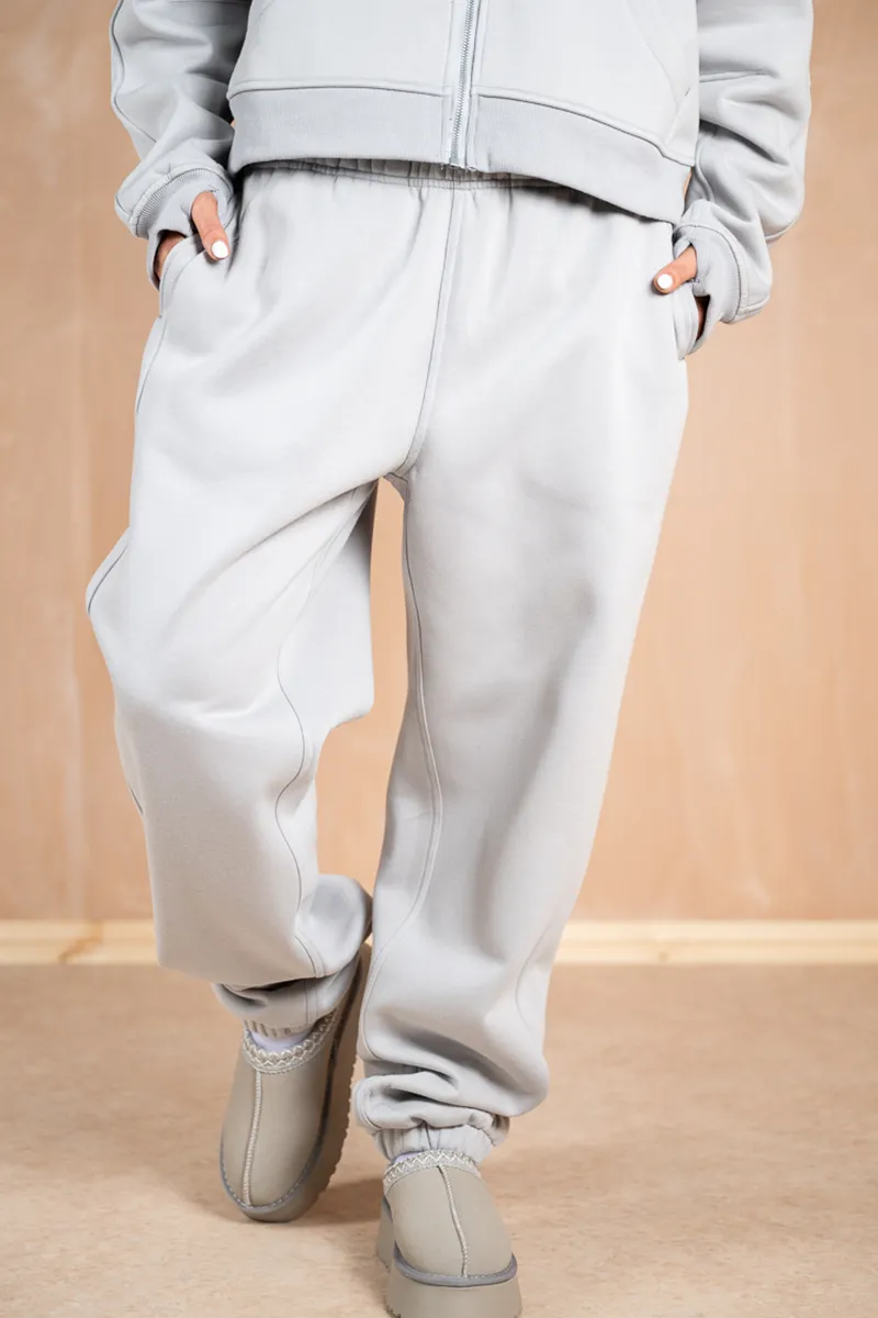 Relaxed Cuff Joggers - Grey