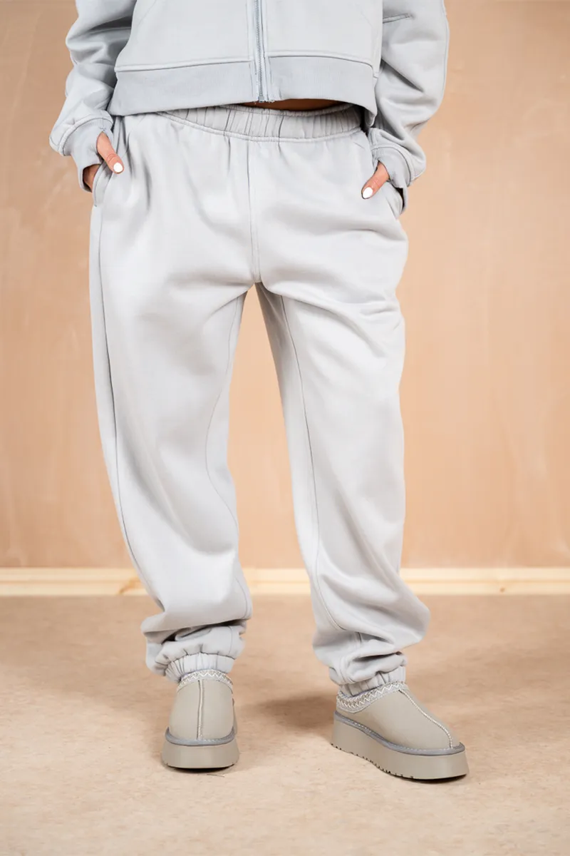 Relaxed Cuff Joggers - Grey