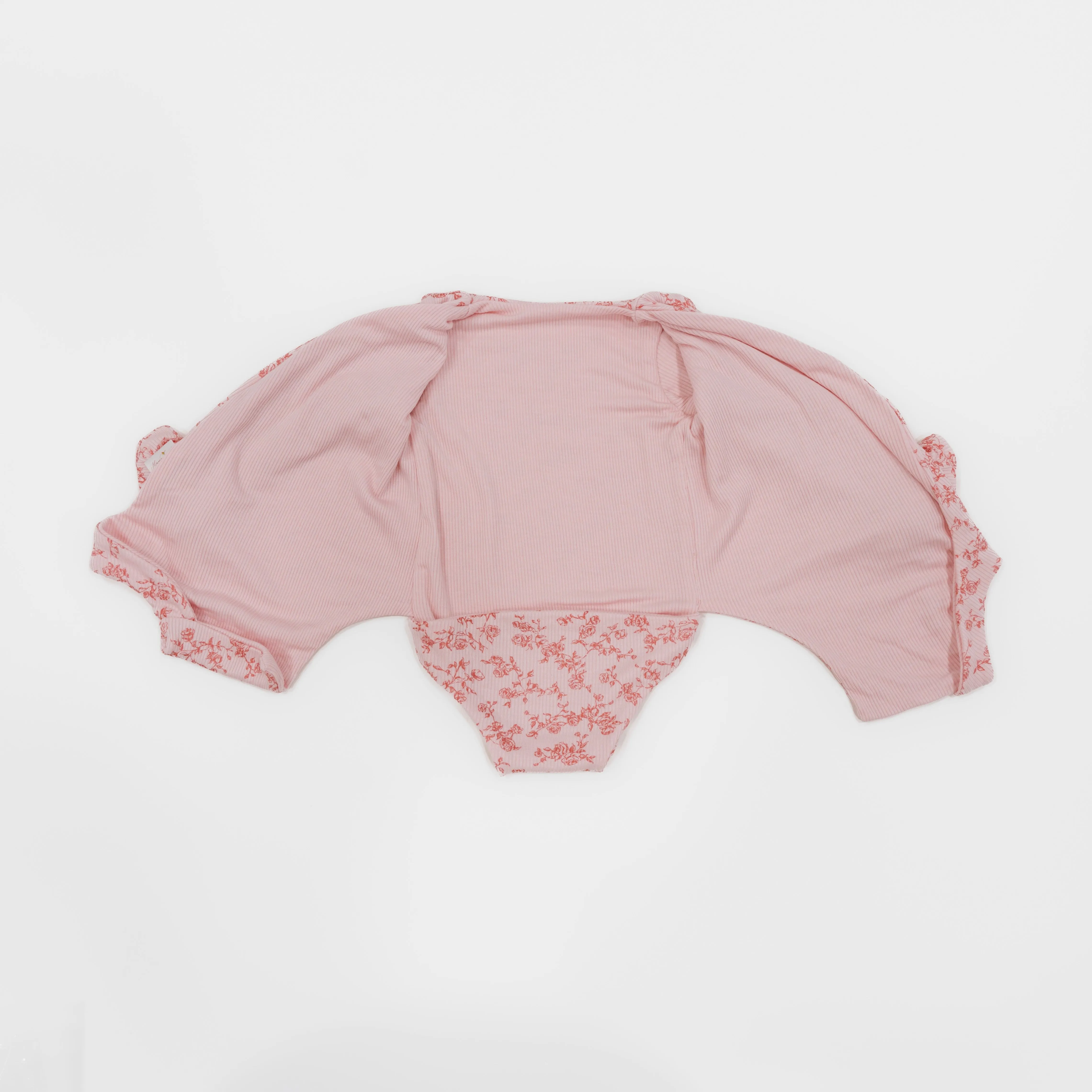 RUFFLE CUFF LONG SLEEVE WINGED BODYSUIT