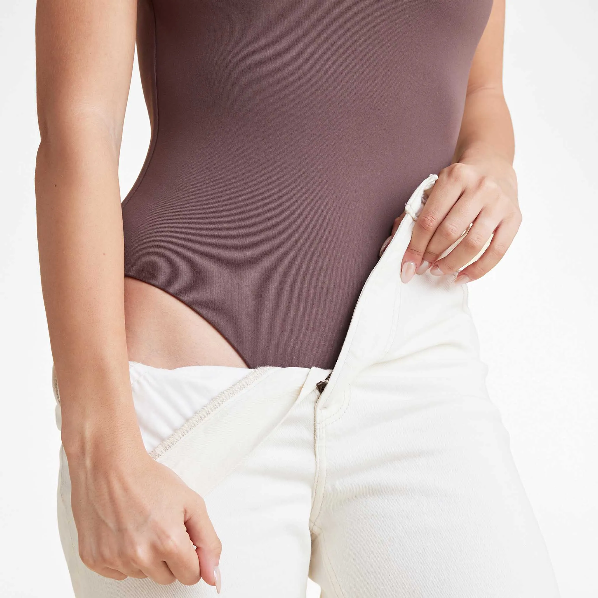 Seamless Scoop Tank Bodysuit | Coffee