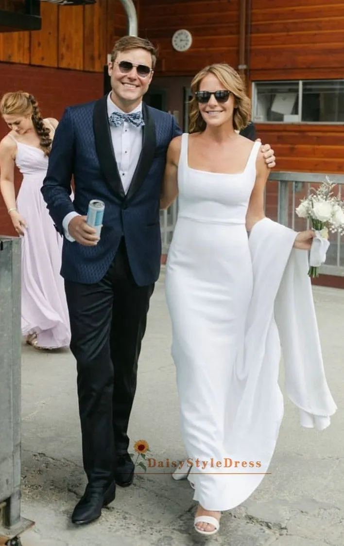 Simple Fitted Square Neckline Wedding Dress
