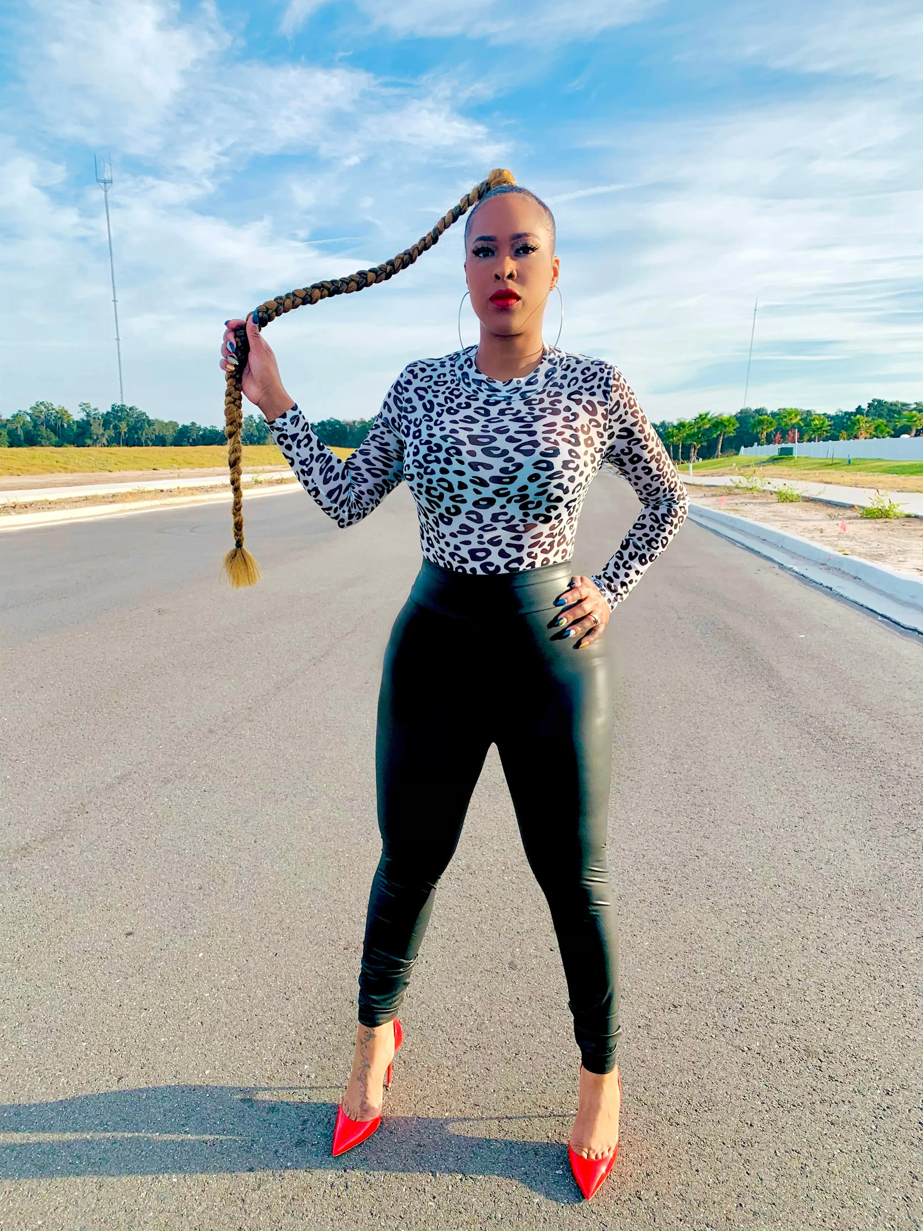 Slippery Slope | Leggings (2 Colors)