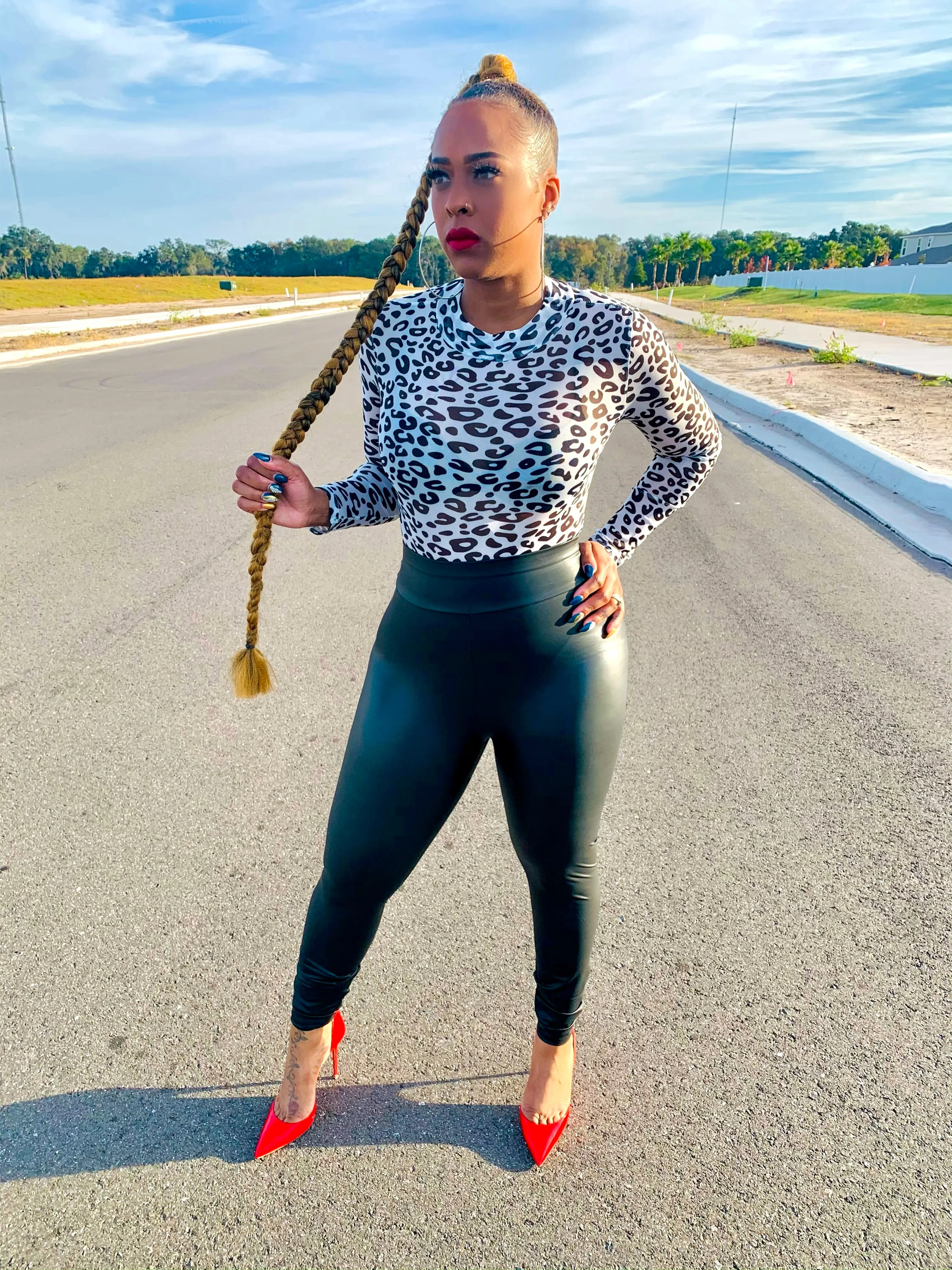 Slippery Slope | Leggings (2 Colors)