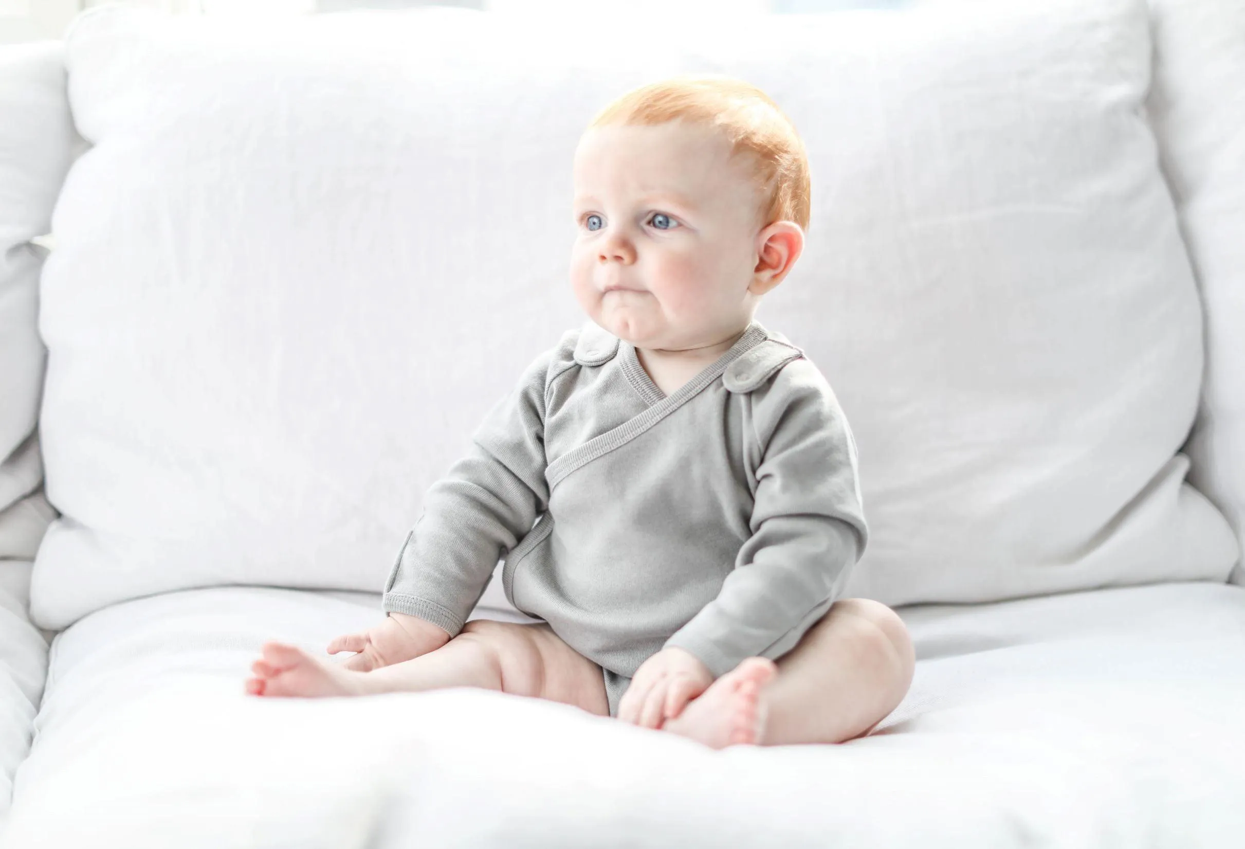 Smart Long Sleeve Kimono Bodysuit   Bib - Gray